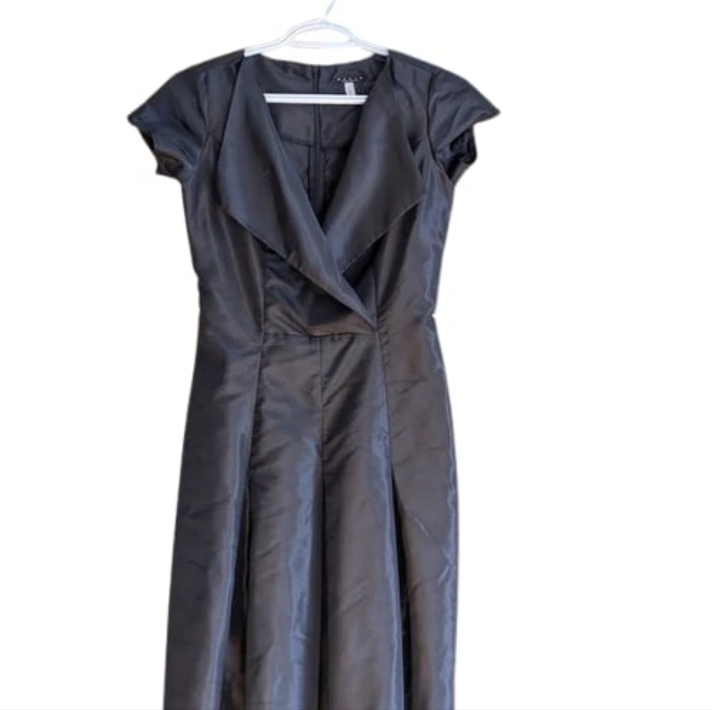Sophisticated Black Midi Dress